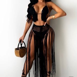 Ladiesss! From business. NEW, Crochet 2-Piece, Black Only! :)